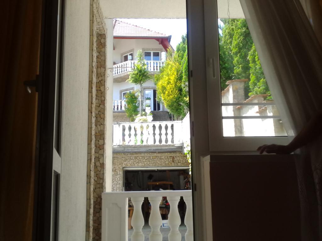 Hévíz Kristaly Apartman B&B 외부 사진