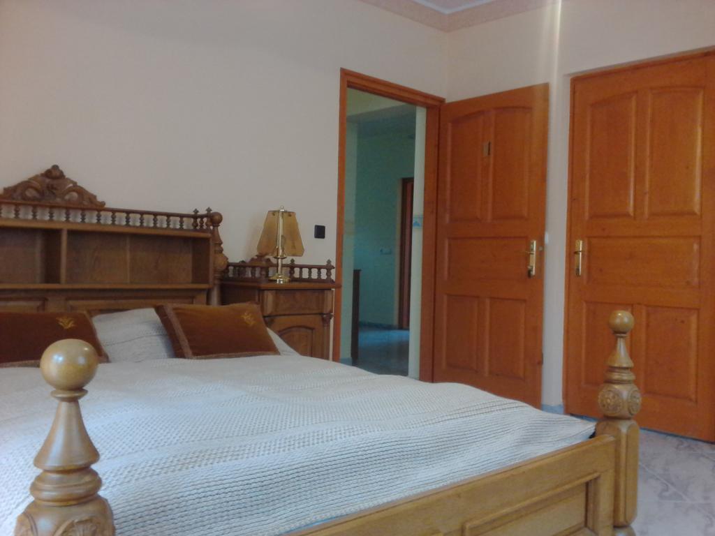 Hévíz Kristaly Apartman B&B 외부 사진