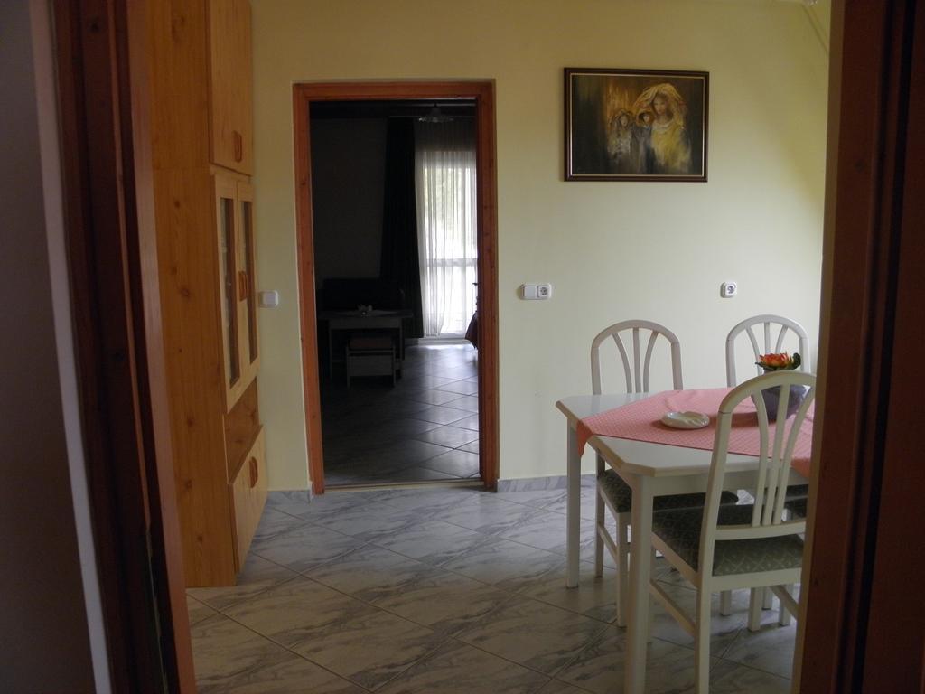 Hévíz Kristaly Apartman B&B 외부 사진