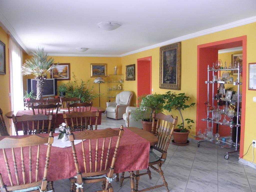 Hévíz Kristaly Apartman B&B 외부 사진